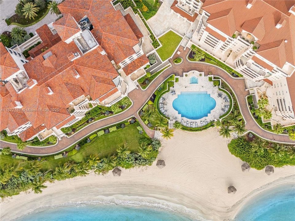 待售: $23,995,000 (6 贝兹, 6 浴室, 7160 平方英尺)