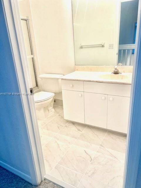 合同活跃: $3,495 (4 贝兹, 2 浴室, 2072 平方英尺)