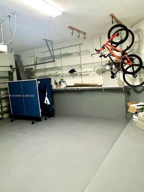 合同活跃: $3,495 (4 贝兹, 2 浴室, 2072 平方英尺)