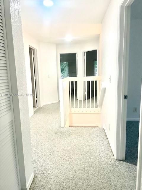 合同活跃: $3,495 (4 贝兹, 2 浴室, 2072 平方英尺)