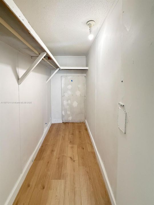 待售: $199,000 (3 贝兹, 2 浴室, 0 平方英尺)