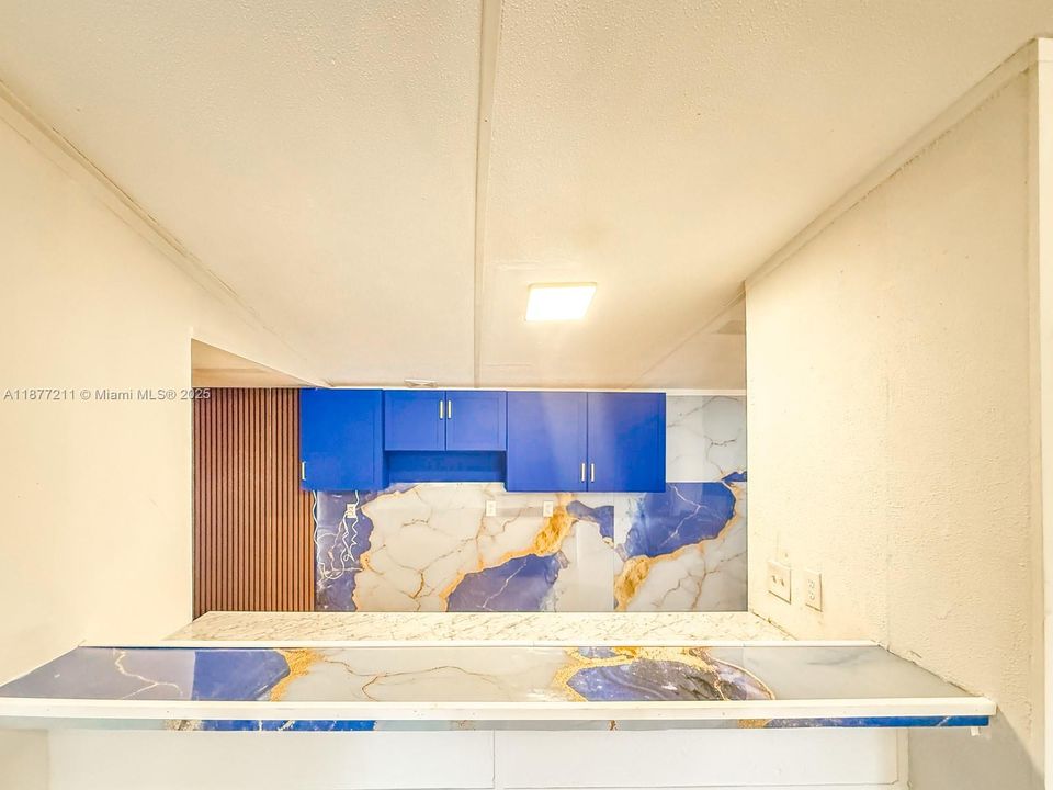 待售: $199,000 (3 贝兹, 2 浴室, 0 平方英尺)