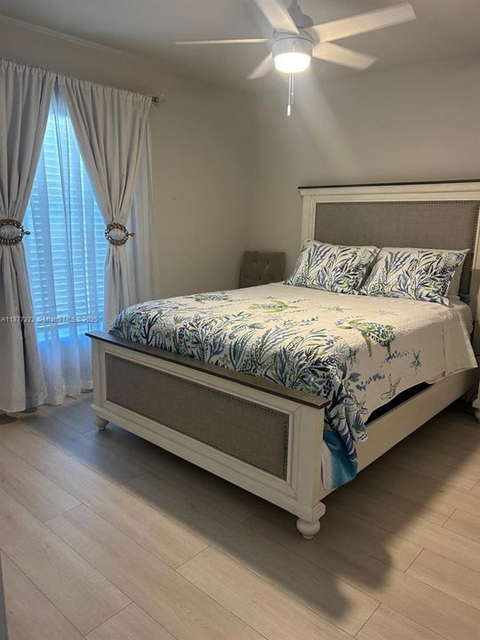 На продажу: $395,000 (4 спален, 2 ванн, 0 Квадратных фут)