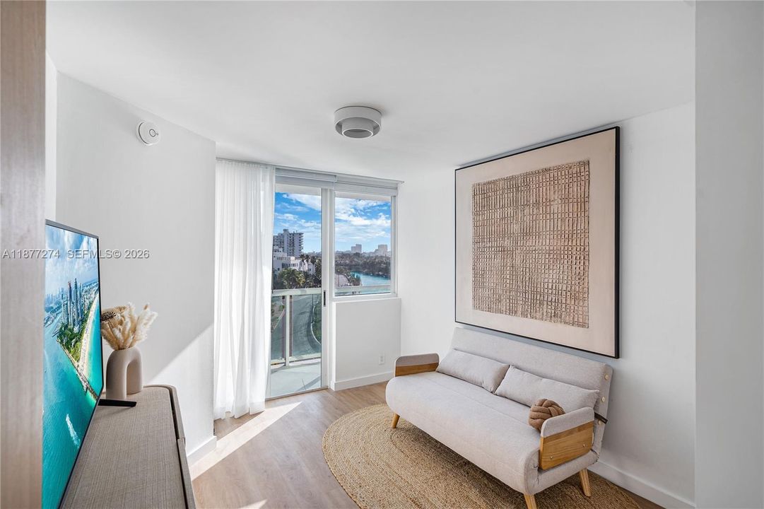For Sale: $1,249,500 (2 beds, 2 baths, 1200 Square Feet)