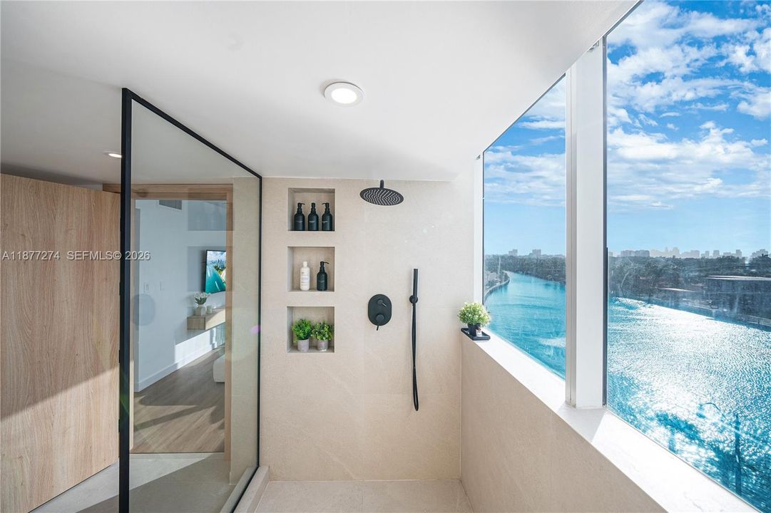 For Sale: $1,249,500 (2 beds, 2 baths, 1200 Square Feet)