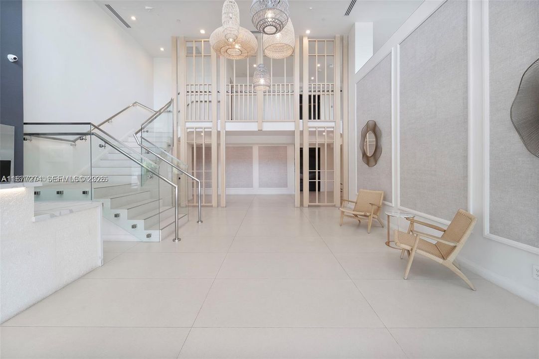 For Sale: $1,249,500 (2 beds, 2 baths, 1200 Square Feet)