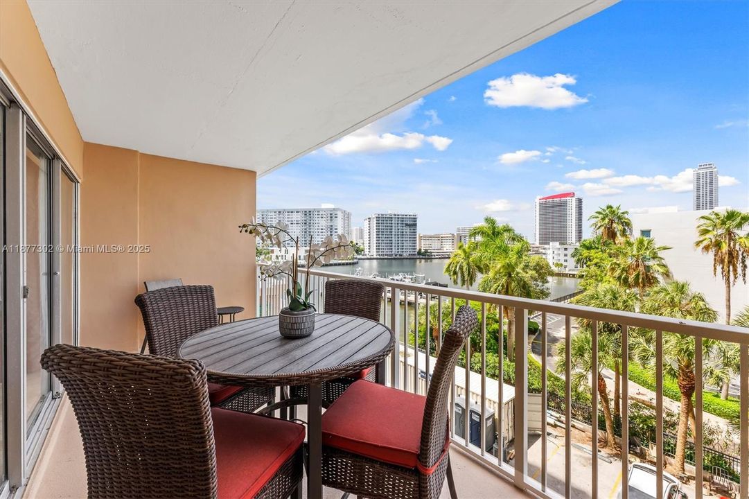 For Sale: $224,900 (0 beds, 1 baths, 545 Square Feet)