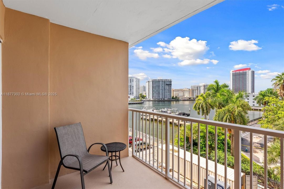 For Sale: $224,900 (0 beds, 1 baths, 545 Square Feet)