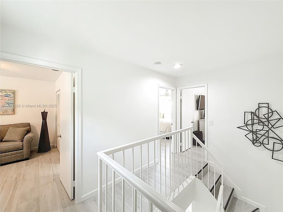 待售: $875,001 (3 贝兹, 2 浴室, 1680 平方英尺)