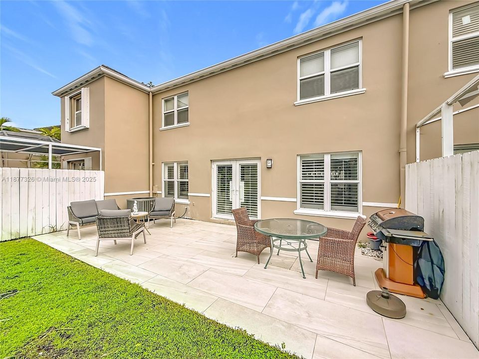 待售: $875,001 (3 贝兹, 2 浴室, 1680 平方英尺)