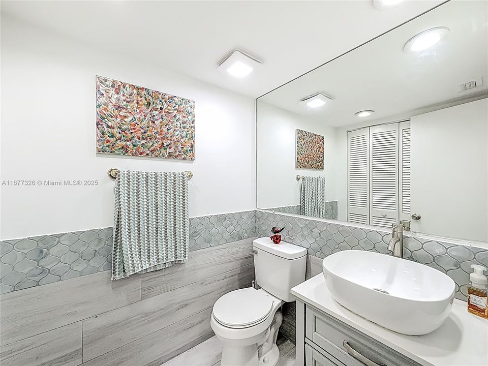 待售: $875,001 (3 贝兹, 2 浴室, 1680 平方英尺)