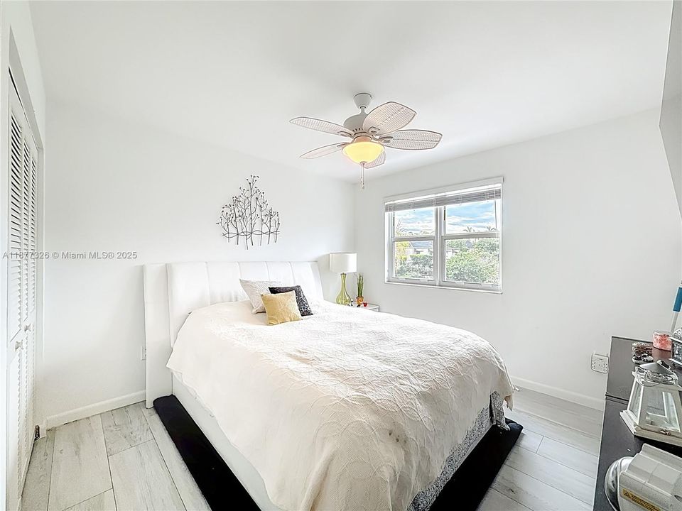 待售: $875,001 (3 贝兹, 2 浴室, 1680 平方英尺)