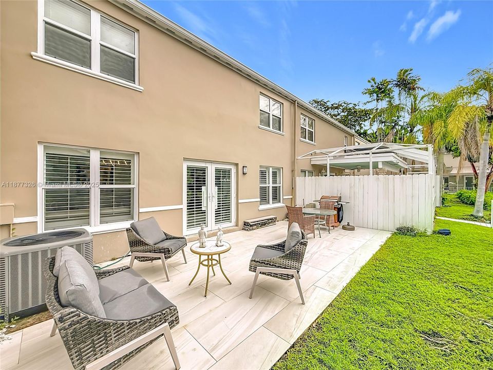 待售: $875,001 (3 贝兹, 2 浴室, 1680 平方英尺)