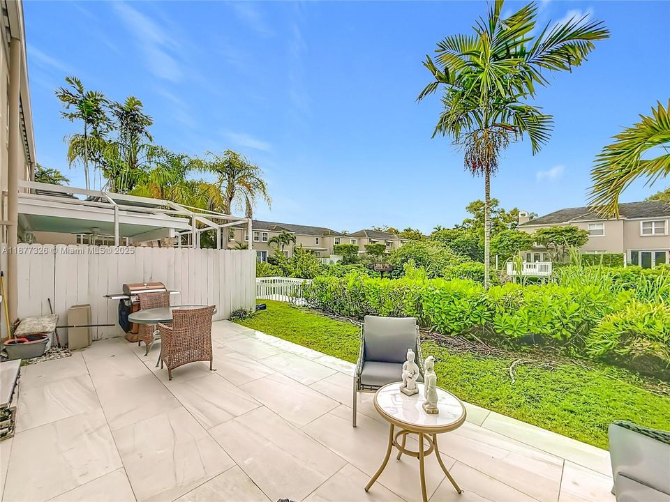 待售: $875,001 (3 贝兹, 2 浴室, 1680 平方英尺)