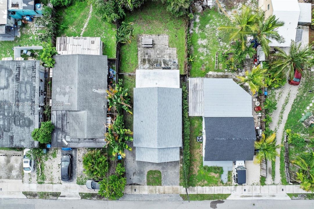 Activo con contrato: $416,000 (2 camas, 1 baños, 1116 Pies cuadrados)