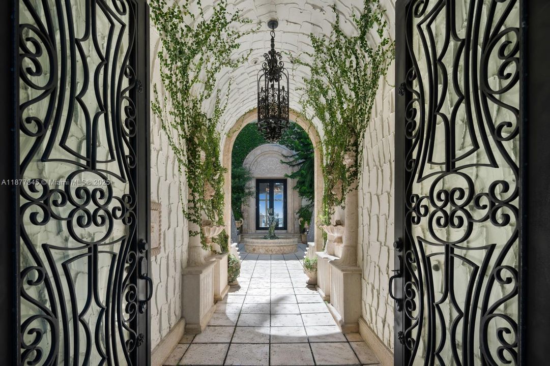 В аренду: $95,000 (7 спален, 8 ванн, 8324 Квадратных фут)