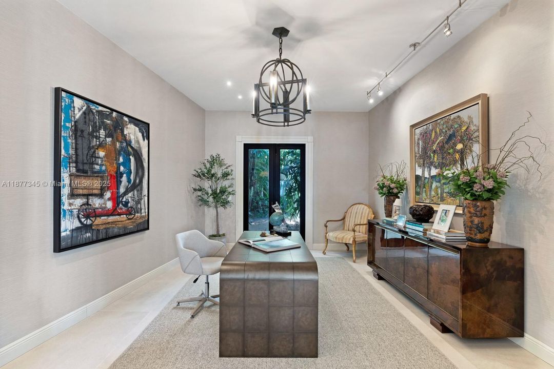 В аренду: $95,000 (7 спален, 8 ванн, 8324 Квадратных фут)