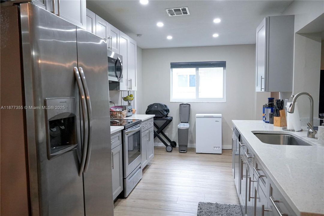 待售: $394,999 (3 贝兹, 2 浴室, 1508 平方英尺)