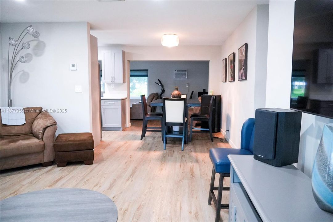 待售: $394,999 (3 贝兹, 2 浴室, 1508 平方英尺)