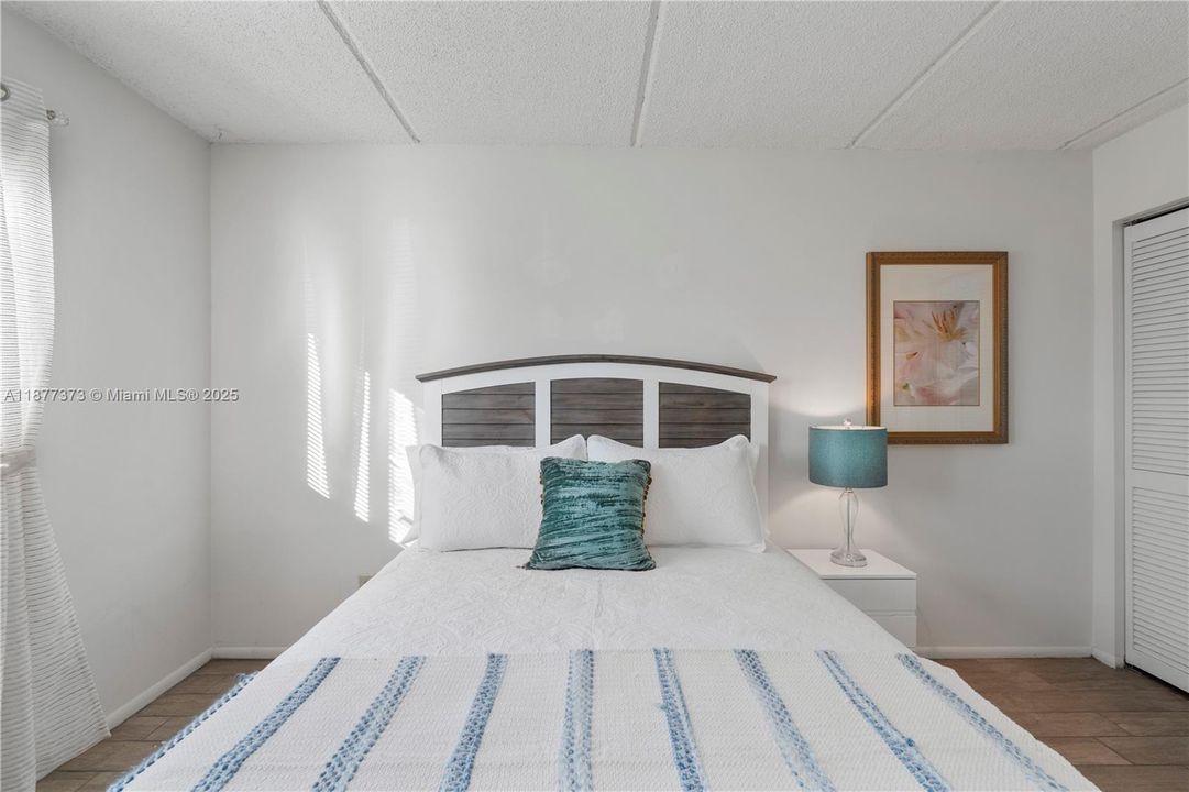 В аренду: $2,600 (2 спален, 2 ванн, 0 Квадратных фут)