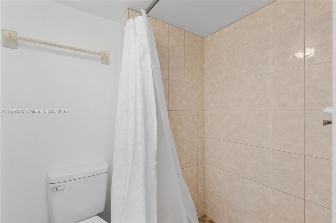 В аренду: $2,600 (2 спален, 2 ванн, 0 Квадратных фут)