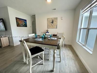 For Rent: $2,500 (4 beds, 2 baths, 0 Square Feet)