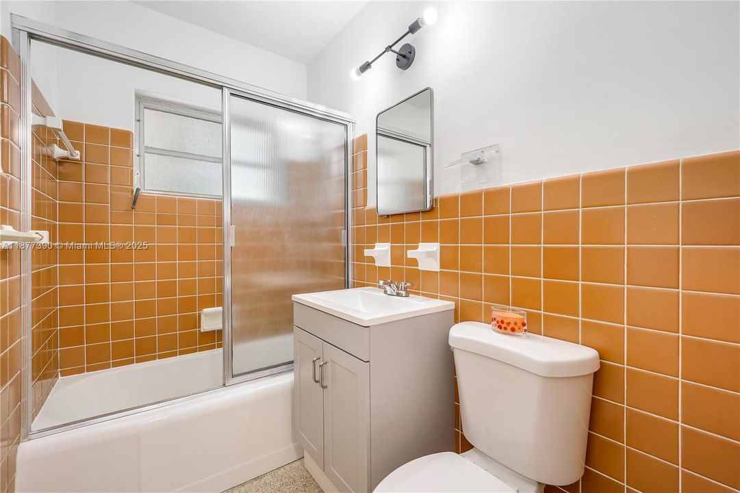 В аренду: $4,800 (3 спален, 2 ванн, 2027 Квадратных фут)