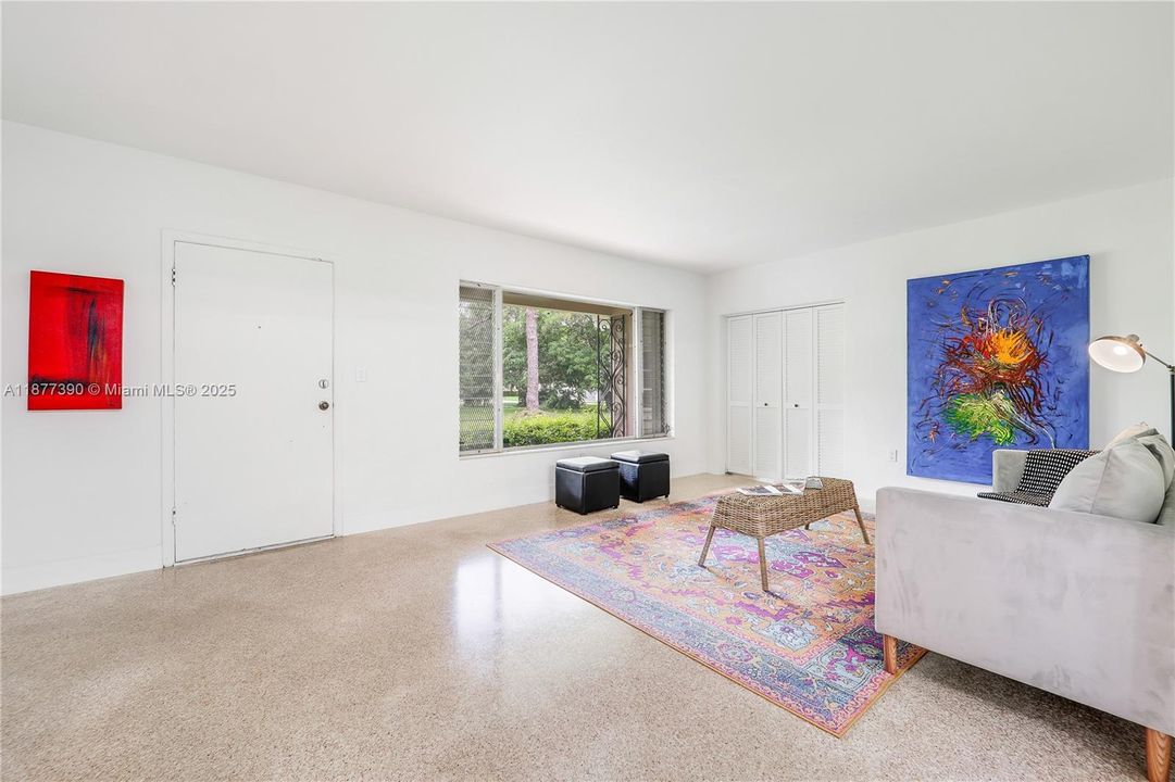 В аренду: $4,800 (3 спален, 2 ванн, 2027 Квадратных фут)