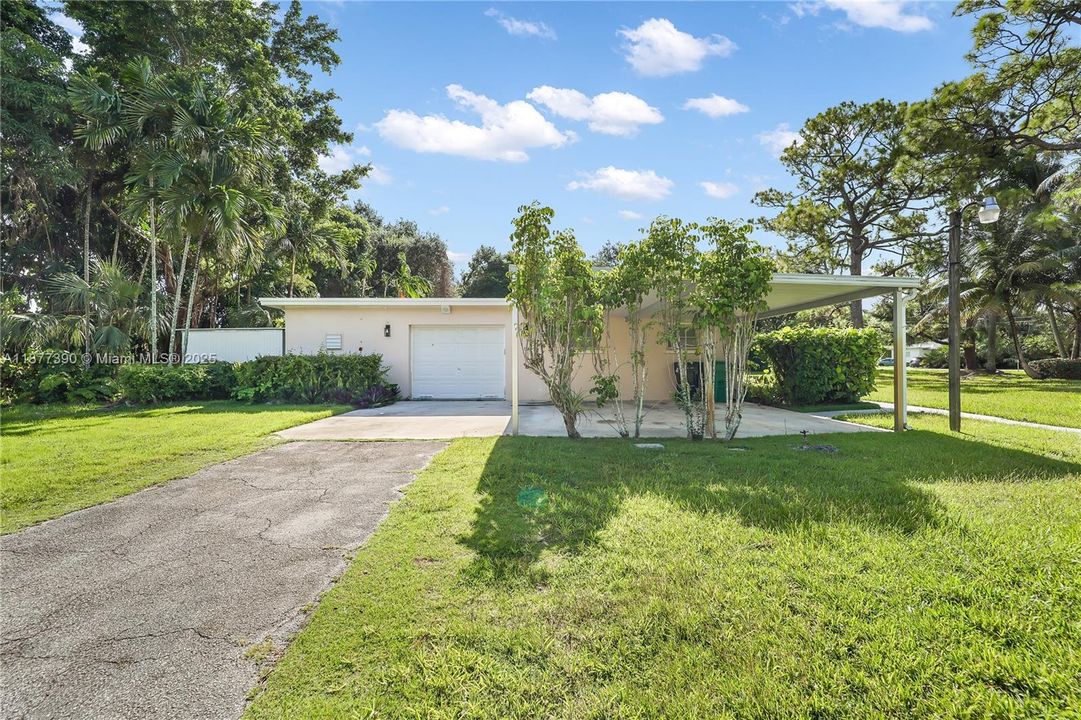 В аренду: $4,800 (3 спален, 2 ванн, 2027 Квадратных фут)