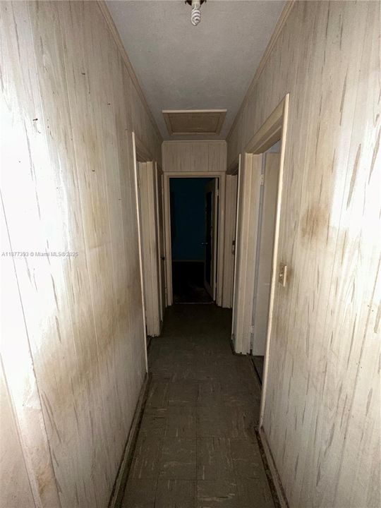 Vendido Recientemente: $329,000 (3 camas, 1 baños, 840 Pies cuadrados)