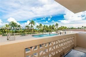 En Venta: $972,000 (2 camas, 2 baños, 1356 Pies cuadrados)