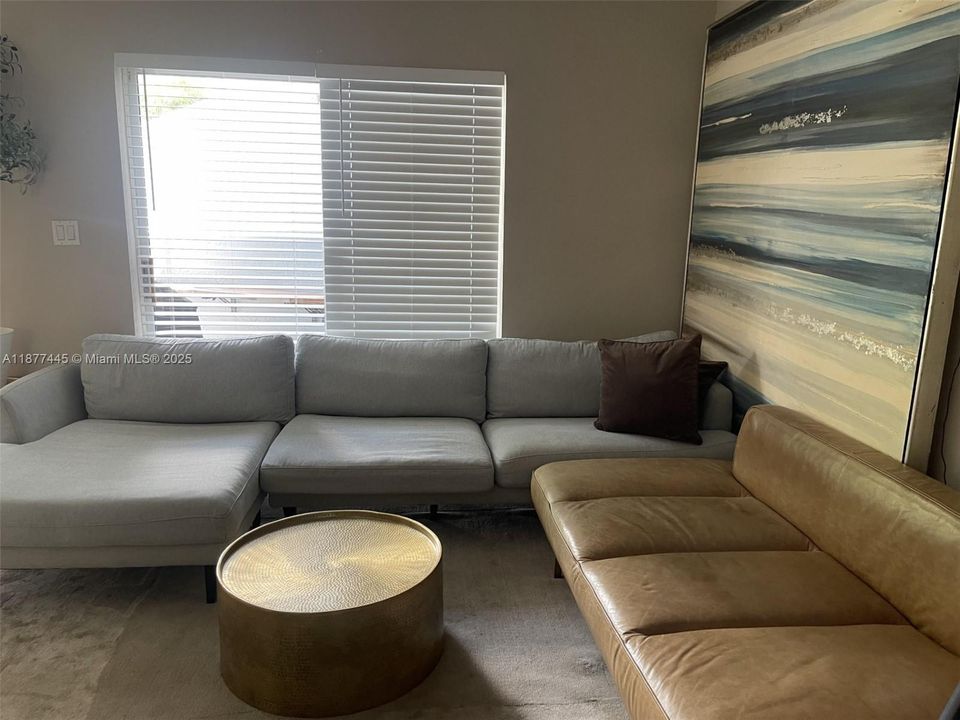 Active With Contract: $4,300 (3 beds, 2 baths, 1200 Square Feet)