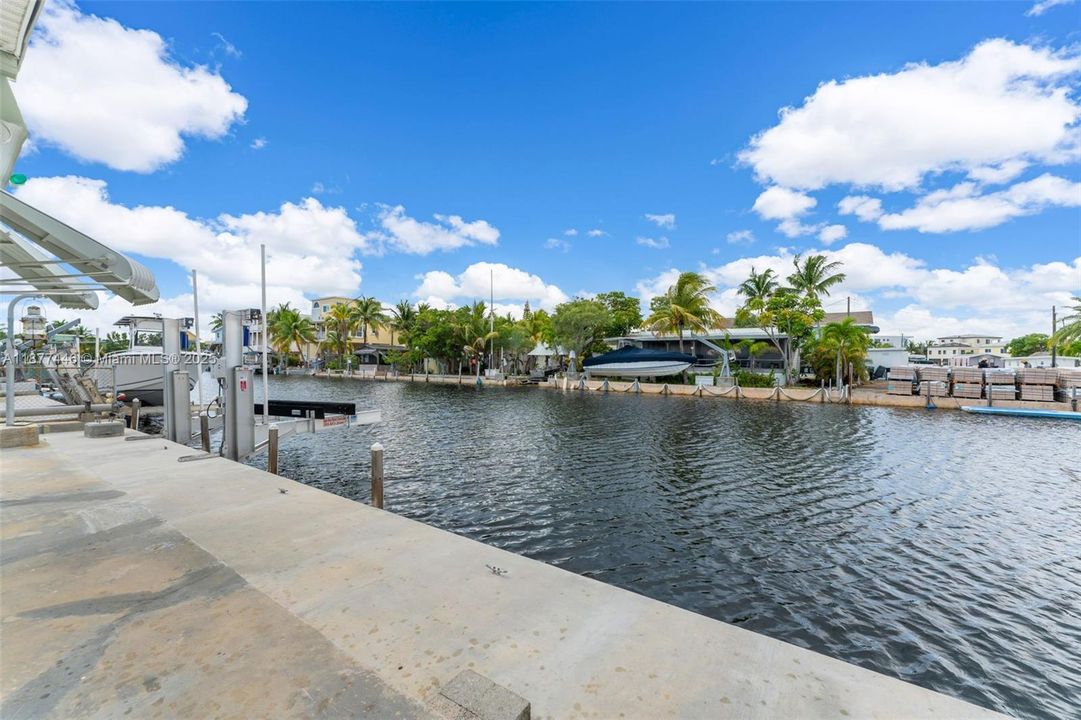 待售: $969,000 (2 贝兹, 1 浴室, 672 平方英尺)