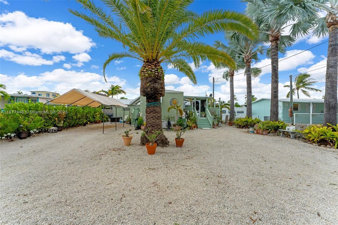 待售: $969,000 (2 贝兹, 1 浴室, 672 平方英尺)