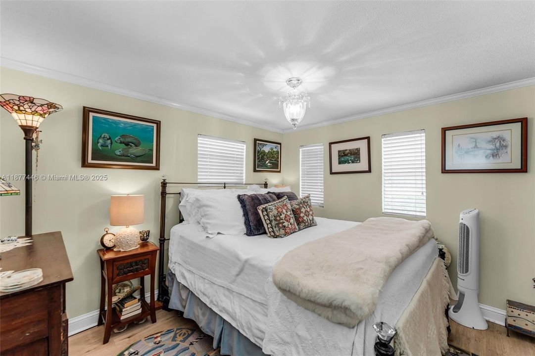 待售: $969,000 (2 贝兹, 1 浴室, 672 平方英尺)