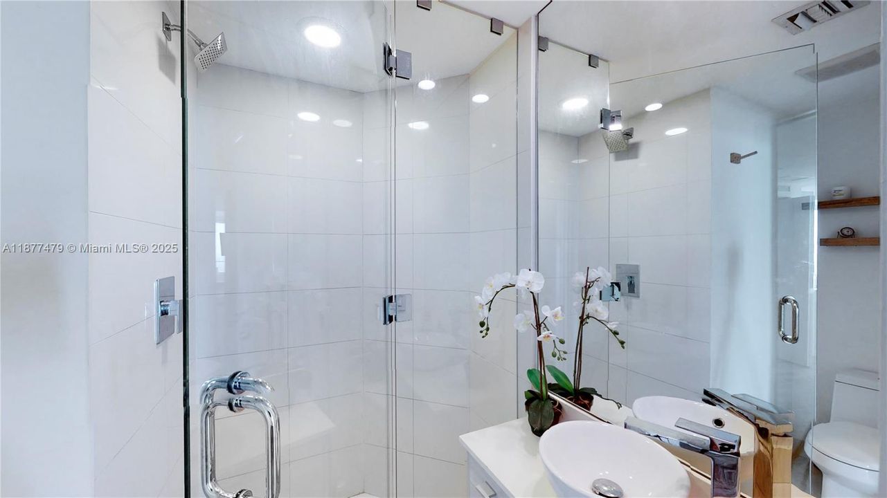 En Venta: $848,888 (1 camas, 2 baños, 898 Pies cuadrados)
