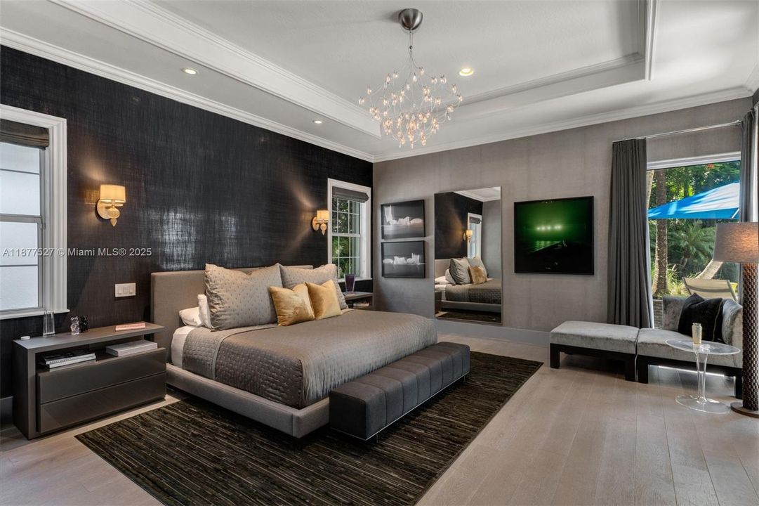 For Sale: $5,900,000 (6 beds, 6 baths, 5860 Square Feet)