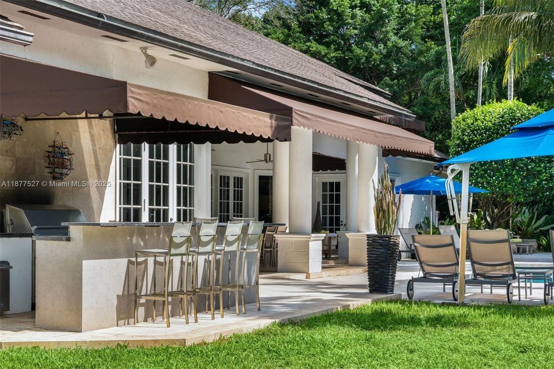 For Sale: $5,900,000 (6 beds, 6 baths, 5860 Square Feet)