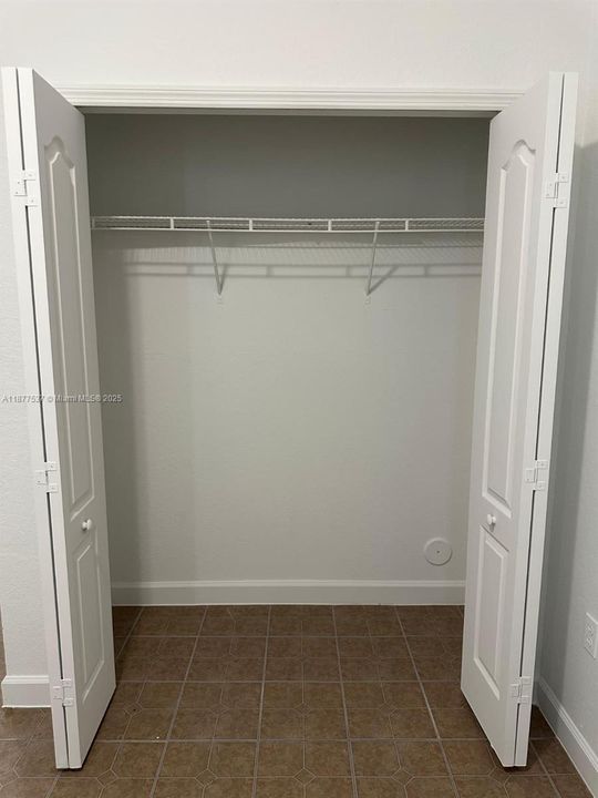 For Rent: $1,750 (3 beds, 2 baths, 1166 Square Feet)