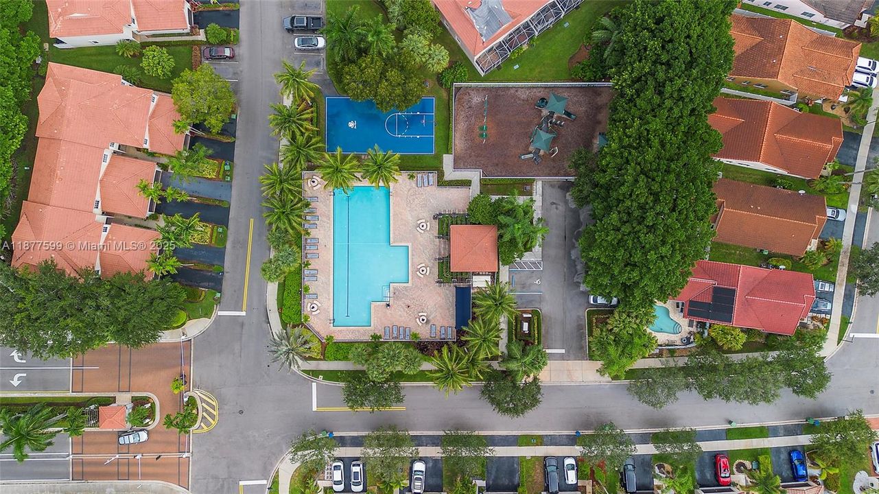 Недавно продано: $650,000 (3 спален, 2 ванн, 0 Квадратных фут)