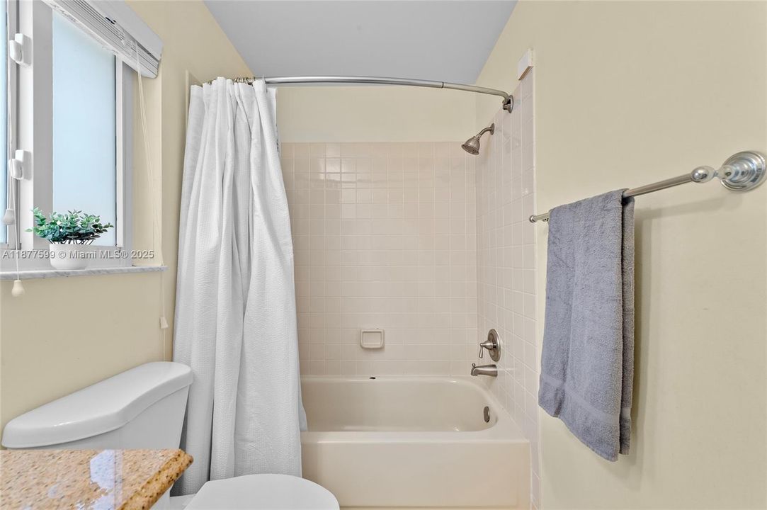 Недавно продано: $650,000 (3 спален, 2 ванн, 0 Квадратных фут)