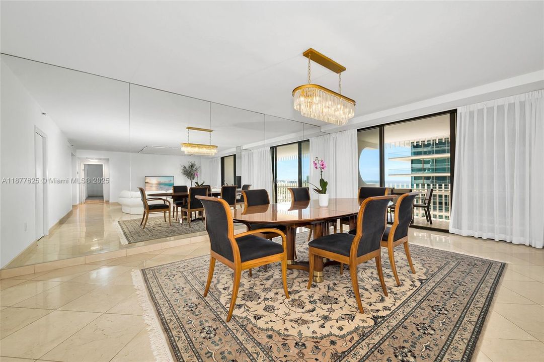 Activo con contrato: $1,490,000 (2 camas, 2 baños, 2060 Pies cuadrados)