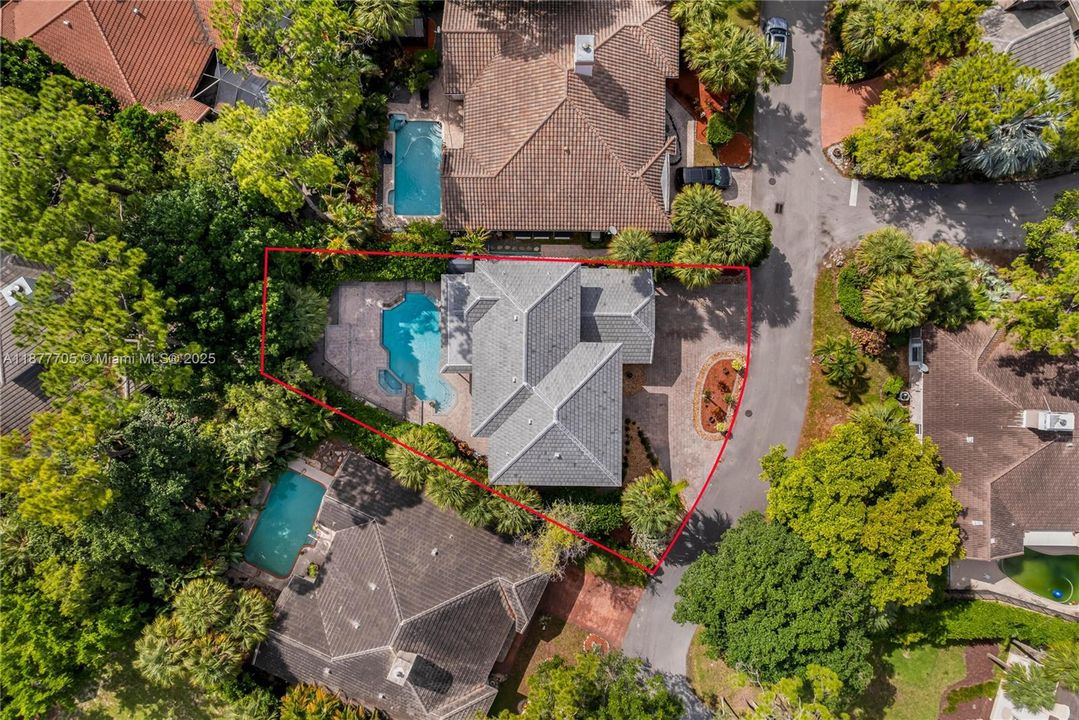 Active With Contract: $670,000 (4 beds, 3 baths, 2982 Square Feet)