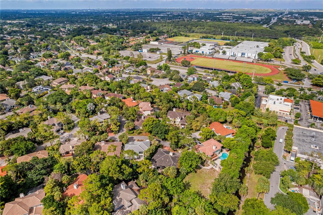 Active With Contract: $670,000 (4 beds, 3 baths, 2982 Square Feet)