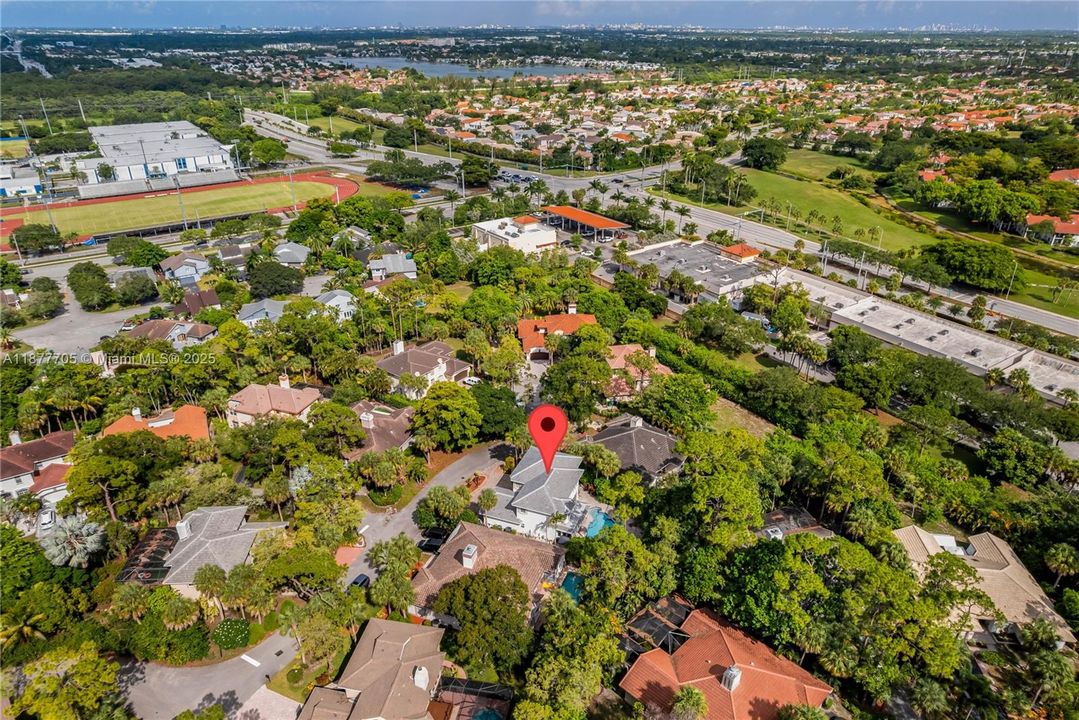 Active With Contract: $670,000 (4 beds, 3 baths, 2982 Square Feet)