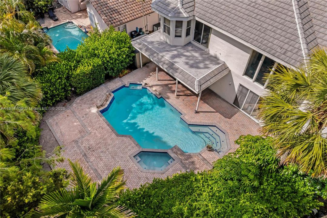 Active With Contract: $670,000 (4 beds, 3 baths, 2982 Square Feet)