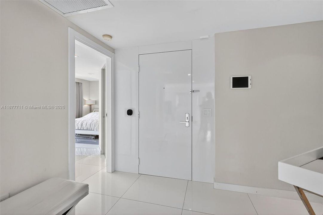 Active With Contract: $1,375,000 (3 beds, 2 baths, 2720 Square Feet)