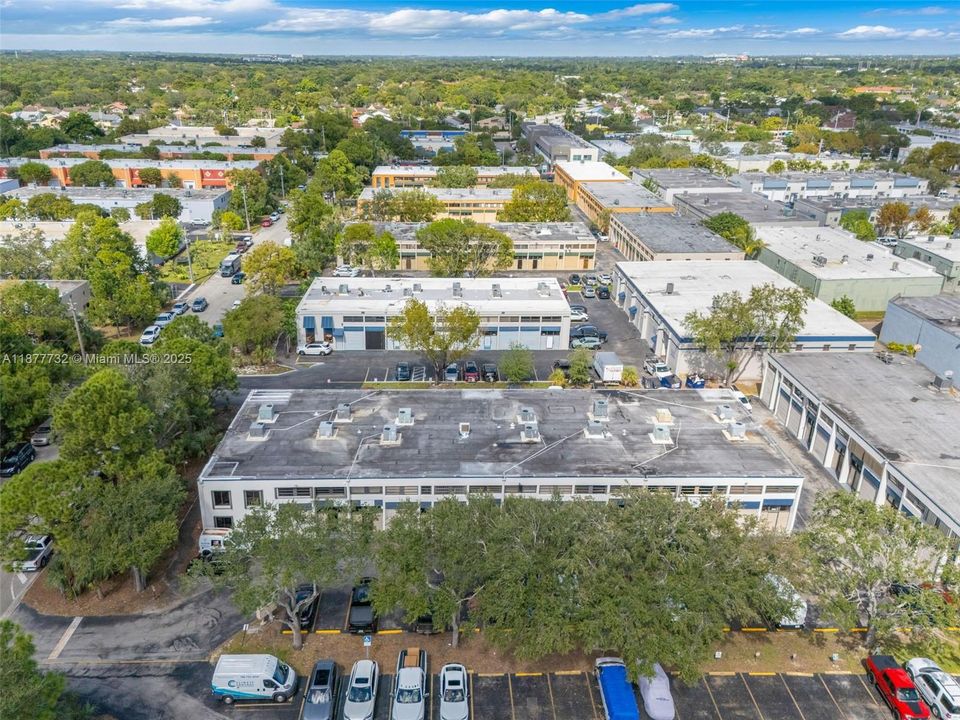 Под контрактом: $2,200 (0 спален, 0 ванн, 0 Квадратных фут)