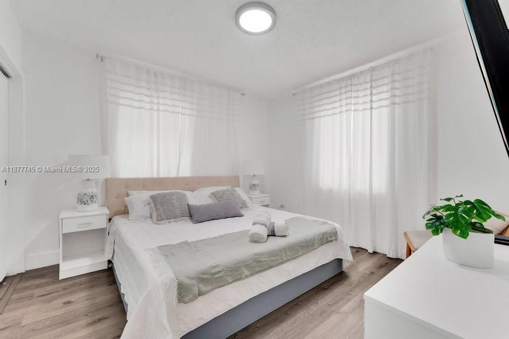 待售: $600,000 (3 贝兹, 2 浴室, 1178 平方英尺)