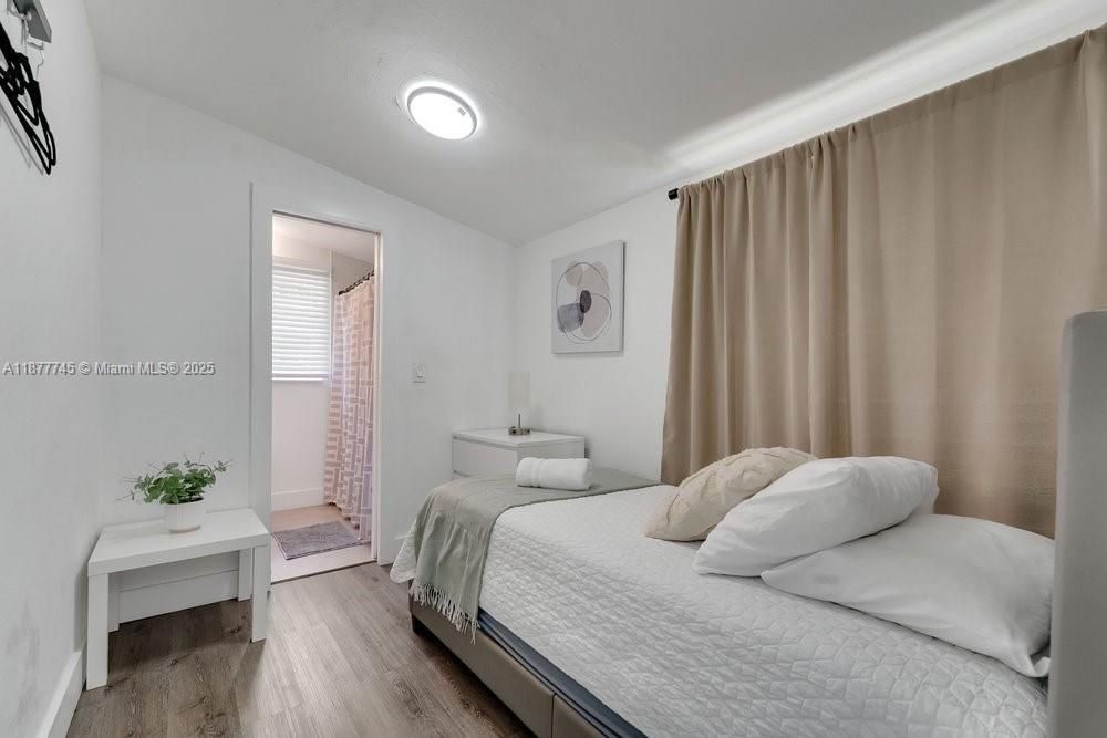 待售: $600,000 (3 贝兹, 2 浴室, 1178 平方英尺)